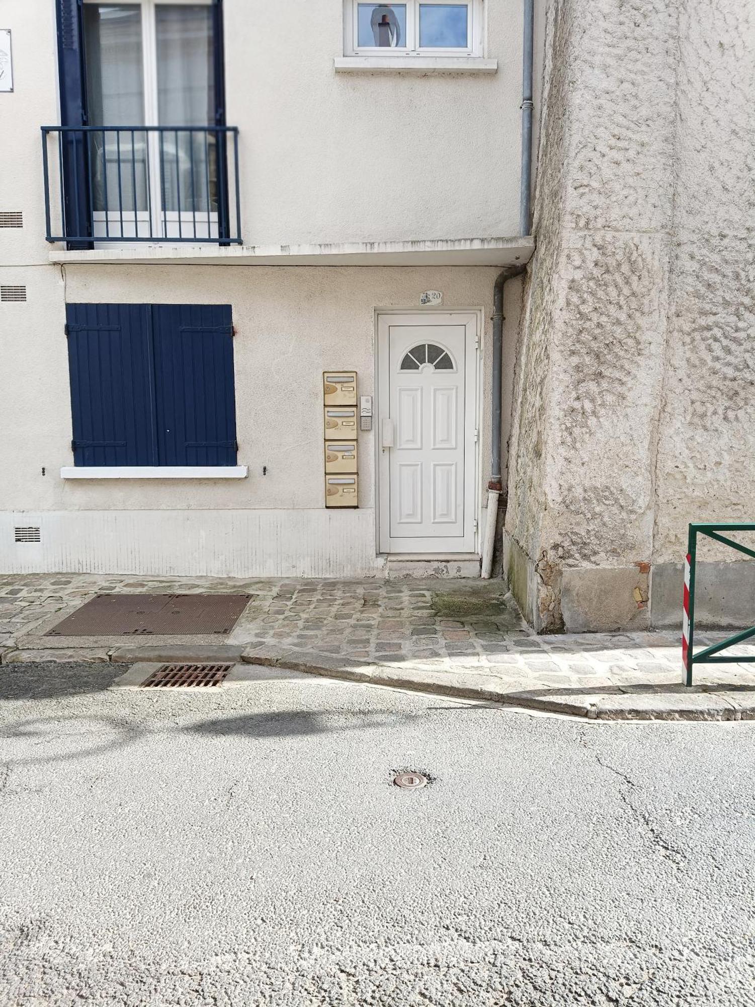 La Suite Du Pilote La Ferte-Alais Exterior photo